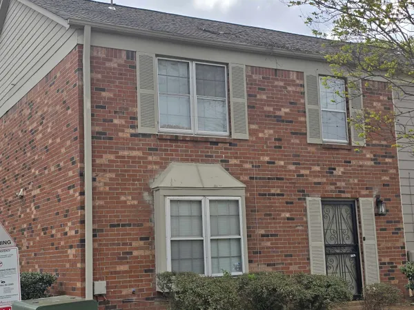 $185,900 | 3173 Tulip Poplar Drive, Unit 3173, Memphis, TN 38115