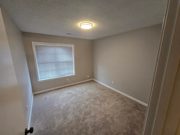 $185,900 | 3173 Tulip Poplar Drive, Unit 3173, Memphis, TN 38115
