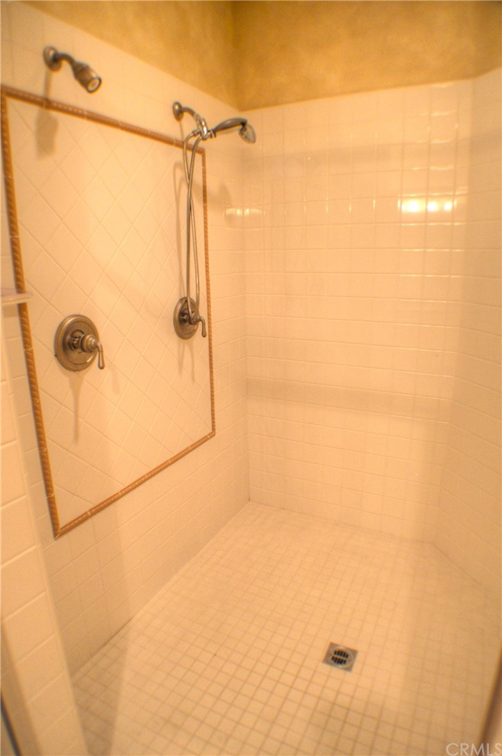 2 Calle Regio San Clemente, CA 92673 - Photo 20 of 32