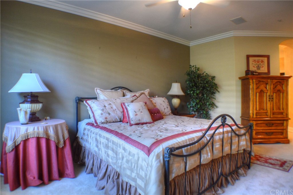 2 Calle Regio San Clemente, CA 92673 - Photo 21 of 32