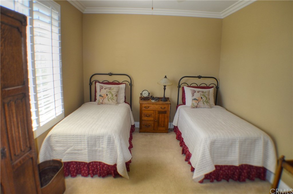 2 Calle Regio San Clemente, CA 92673 - Photo 26 of 32