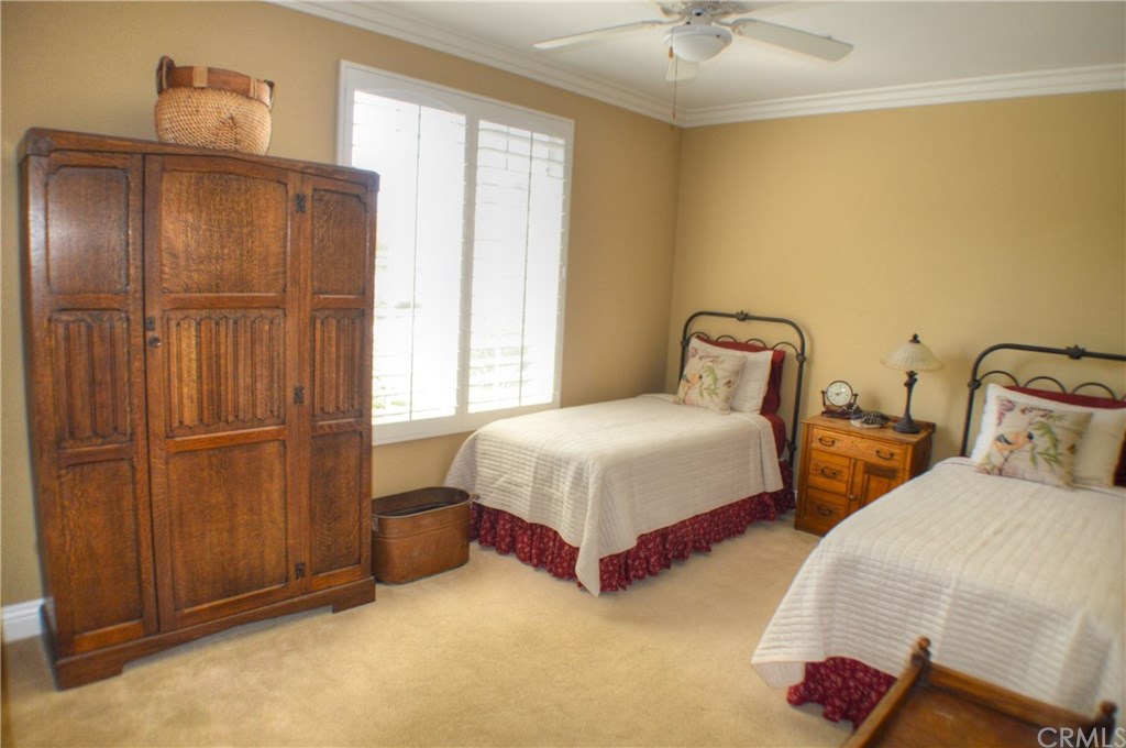 2 Calle Regio San Clemente, CA 92673 - Photo 27 of 32