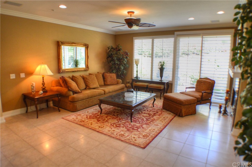 2 Calle Regio San Clemente, CA 92673 - Photo 6 of 32