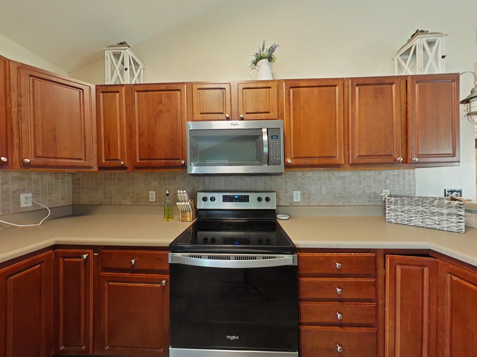 1040 Acorn Gap Road Madisonville, TN 37354 - Photo 21 of 36 Kitchen-2