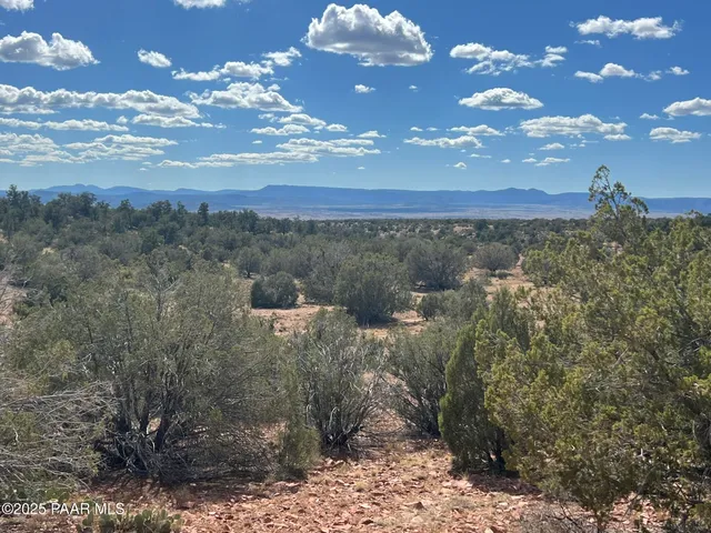 $62,000 | 296 Quartz Hill Road, Ash Fork, AZ 86320