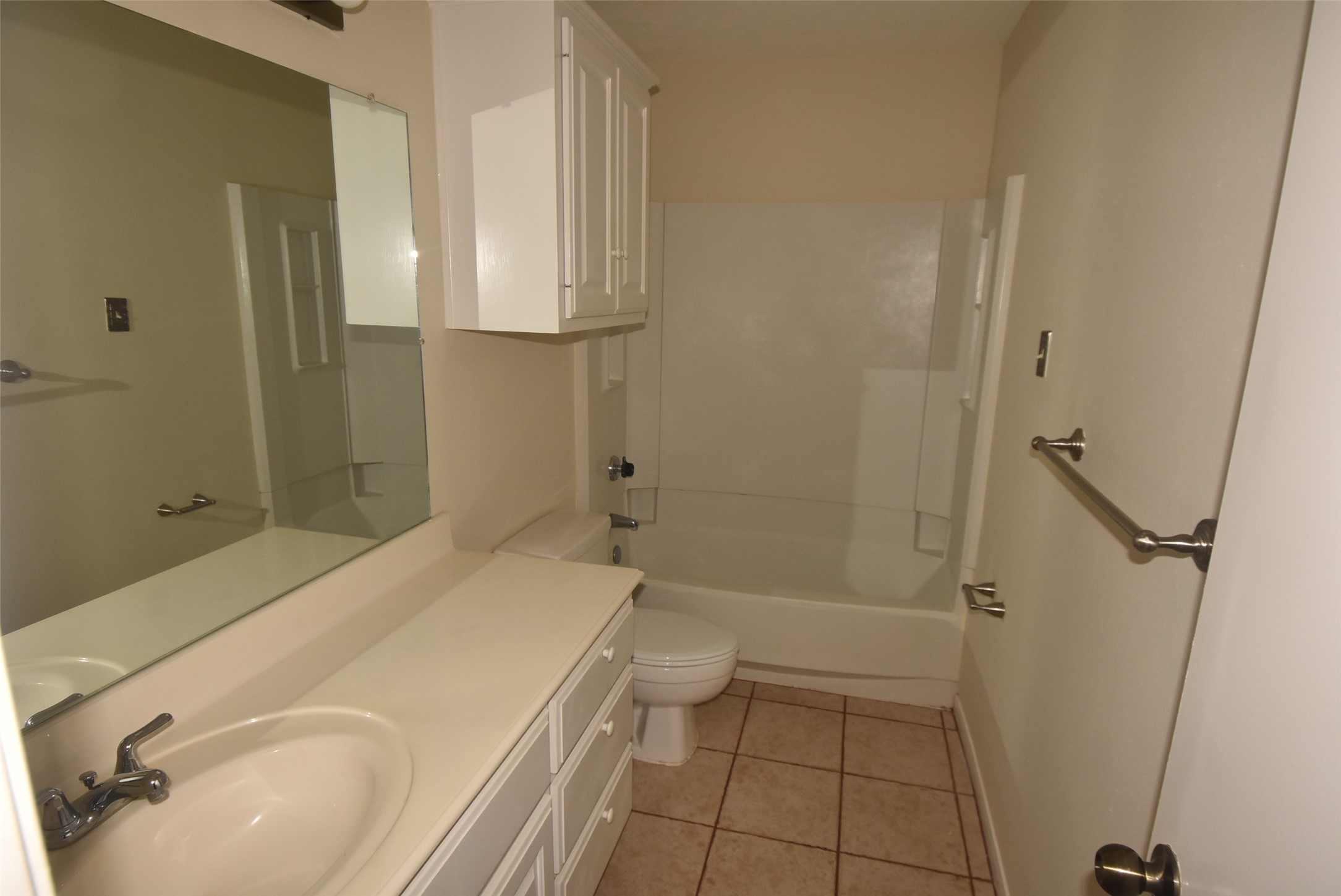 801 River Road, Unit 104E Montgomery, TX 77356 - Photo 11 of 18