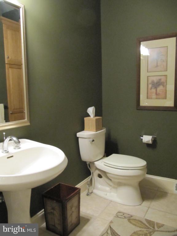369 Wheatfield Drive Lititz, PA 17543 - Photo 13 of 32 Gallery Image 13
