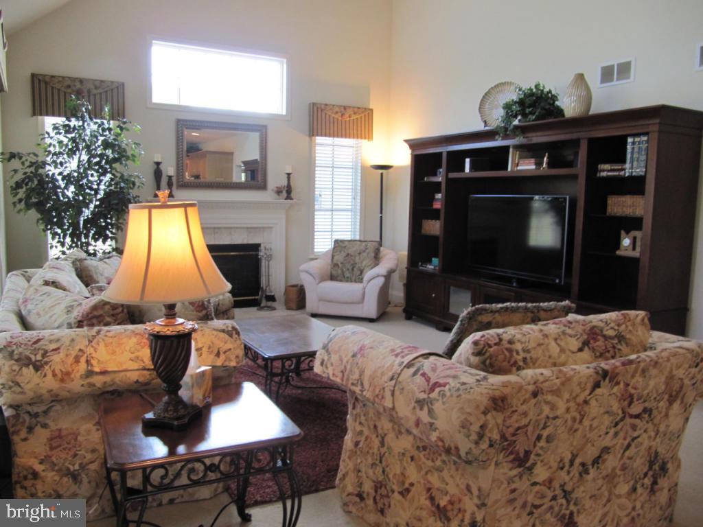 369 Wheatfield Drive Lititz, PA 17543 - Photo 10 of 32 Gallery Image 10