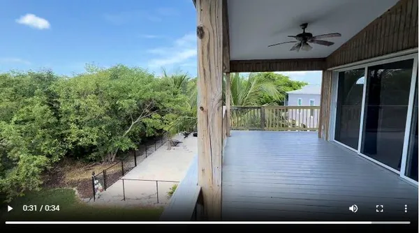 a view of a yard