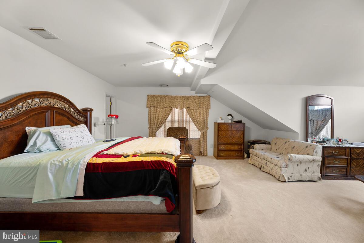 10105 Cudby Court Lanham, MD 20706 - Photo 19 of 44 Primary Bedroom fit for Royalty!