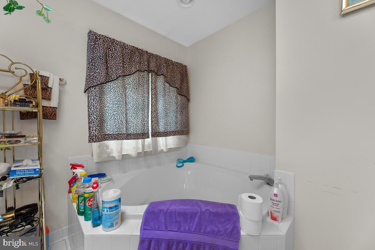 10105 Cudby Court Lanham, MD 20706 - Photo 24 of 44 Relax & unwind in your Primary Spa Bath!
