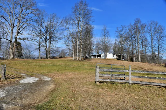 $235,000 | 467 Russell Hill Road, Speedwell, TN 37870