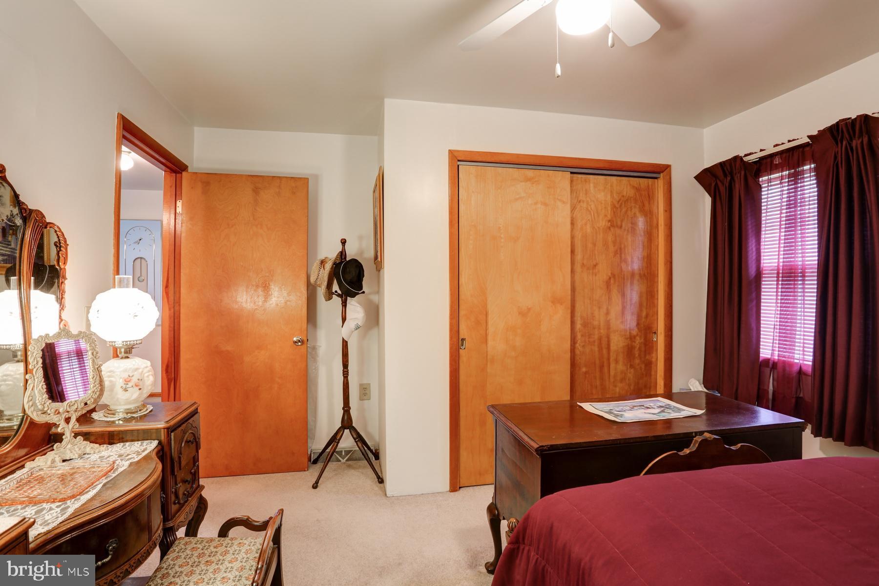 1104 Edgemont Road Harrisburg, PA 17109 - Photo 13 of 23 Gallery Image 13