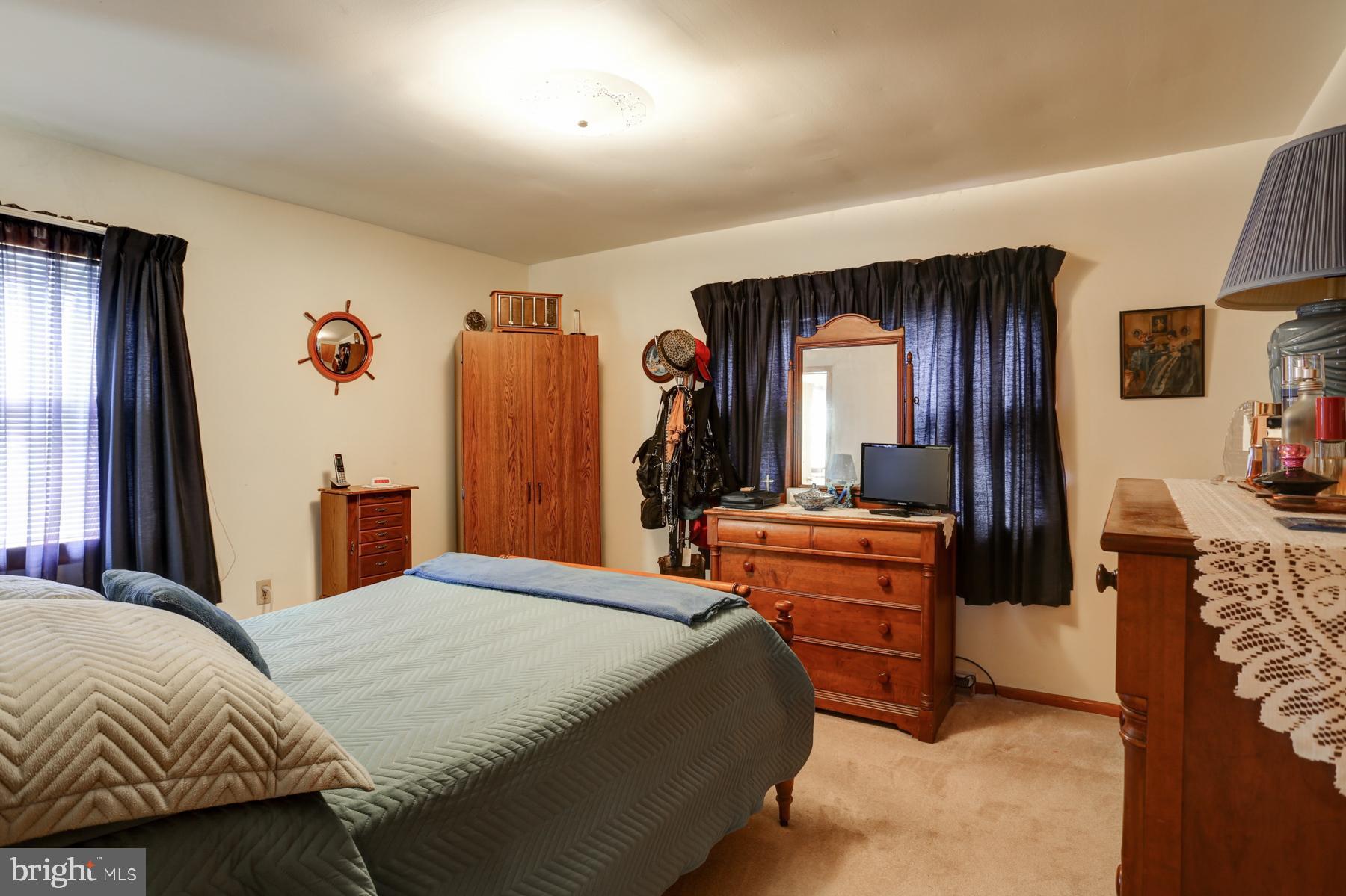 1104 Edgemont Road Harrisburg, PA 17109 - Photo 15 of 23 Gallery Image 15