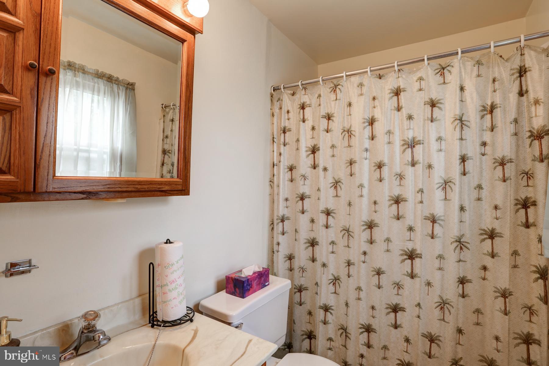 1104 Edgemont Road Harrisburg, PA 17109 - Photo 17 of 23 Gallery Image 17