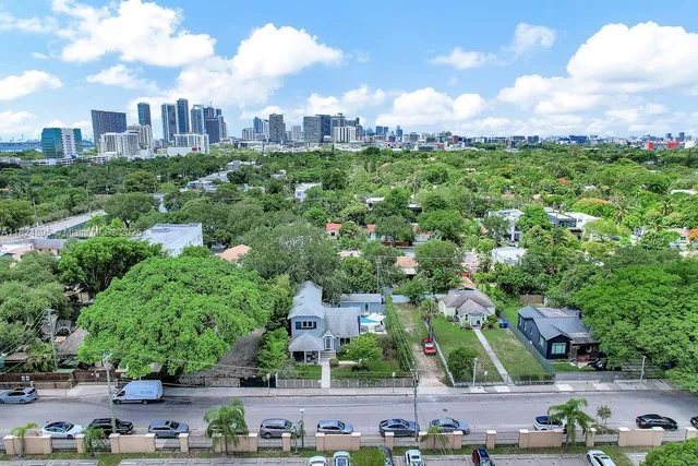 $10,885 | 150 Northeast 50th Street, Unit A, Miami, FL 33137