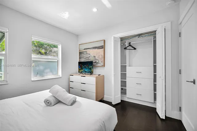 $20,000 | 150 Northeast 50th Street, Unit A, Miami, FL 33137