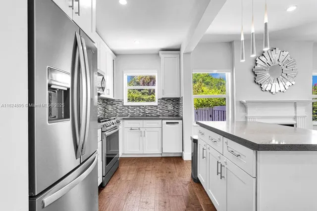 $10,885 | 150 Northeast 50th Street, Unit A, Miami, FL 33137