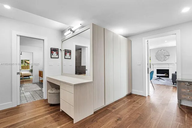 $10,885 | 150 Northeast 50th Street, Unit A, Miami, FL 33137