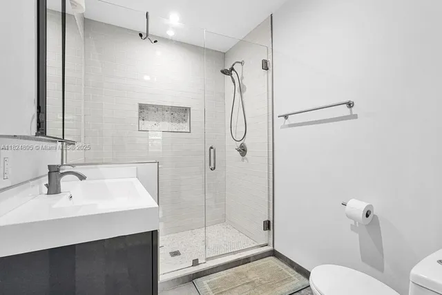 $10,885 | 150 Northeast 50th Street, Unit A, Miami, FL 33137