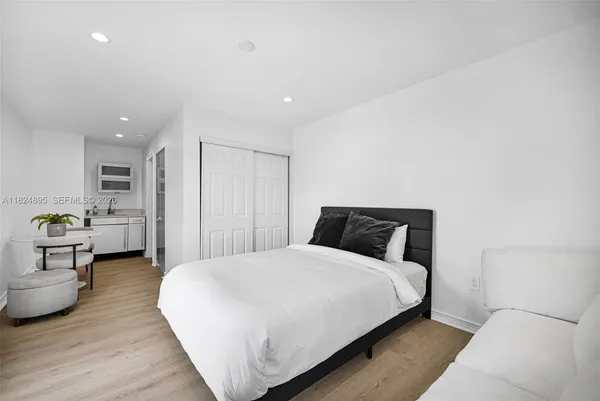 $10,785 | 150 Northeast 50th Street, Unit A, Miami, FL 33137