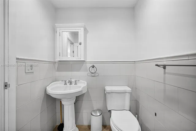 $20,000 | 150 Northeast 50th Street, Unit A, Miami, FL 33137