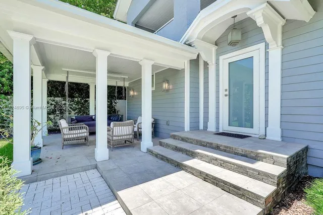 $10,885 | 150 Northeast 50th Street, Unit A, Miami, FL 33137