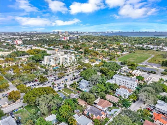 $20,000 | 150 Northeast 50th Street, Unit A, Miami, FL 33137