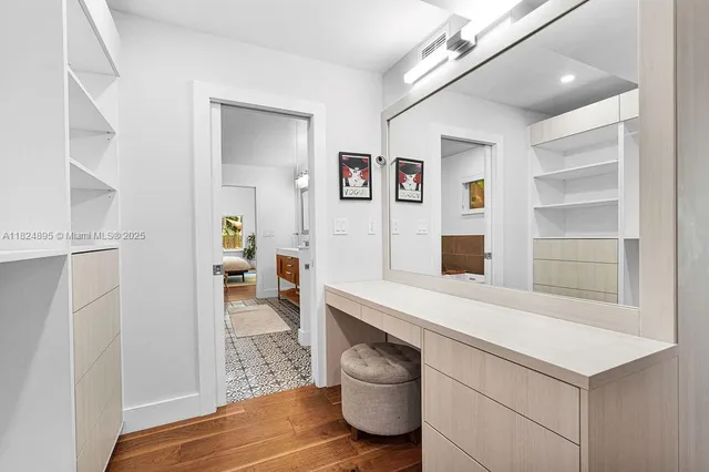 $10,885 | 150 Northeast 50th Street, Unit A, Miami, FL 33137