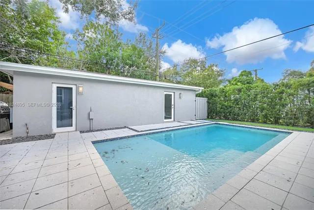 $20,000 | 150 Northeast 50th Street, Unit A, Miami, FL 33137