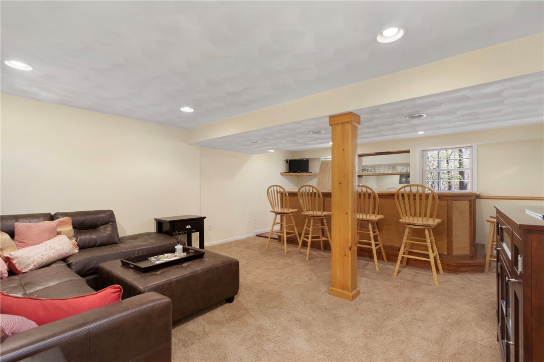 283 Castle Rocks Road Warwick, RI 02886 - Photo 39 of 48