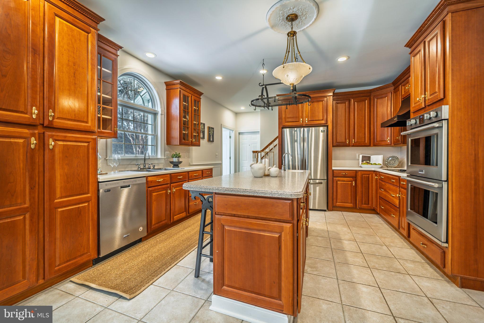 11112 Old Carriage Road Glen Arm, MD 21057 - Photo 14 of 83 Gourmet Kitchen