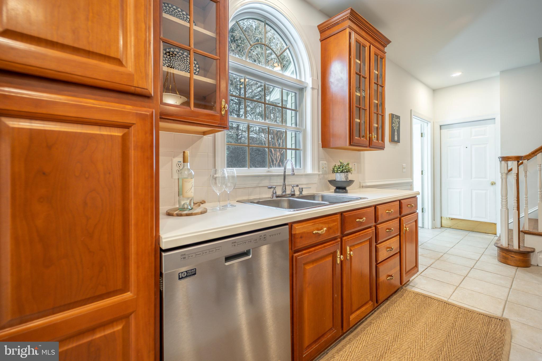 11112 Old Carriage Road Glen Arm, MD 21057 - Photo 17 of 83 Gourmet Kitchen