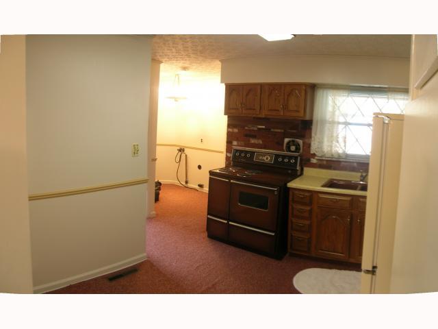 491 Ross Road Whitehall, OH 43213 - Photo 5 of 8