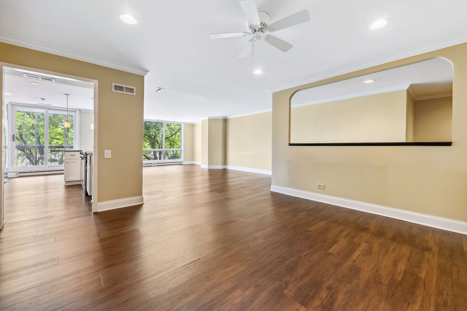 1140 Old Mill Road, Unit 301F Hinsdale, IL 60521 - Photo 6 of 33 Gallery Image 6