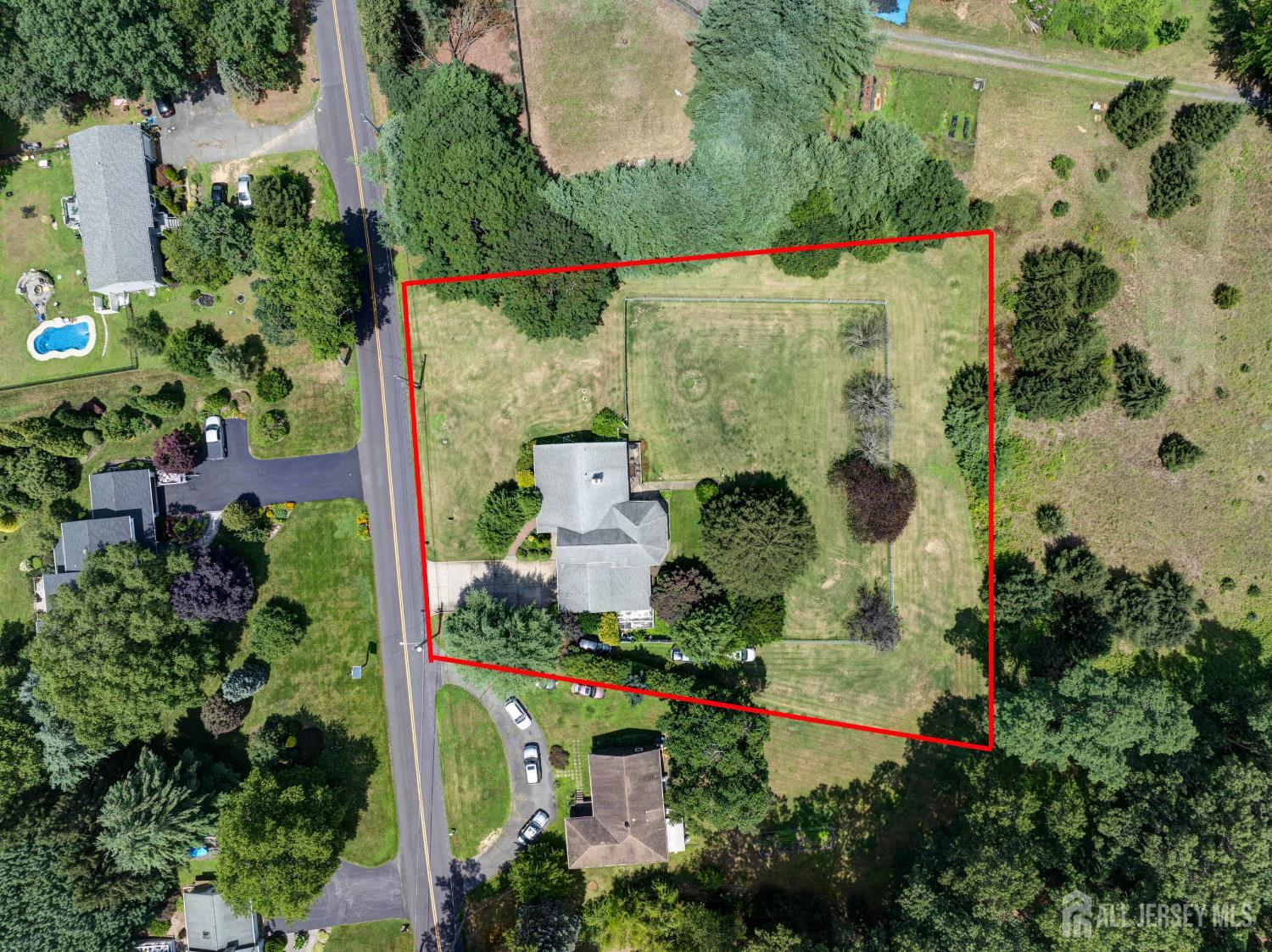 294 Fresh Ponds Road North Brunswick, NJ 08902 - Photo 52 of 53 an aerial view of a house