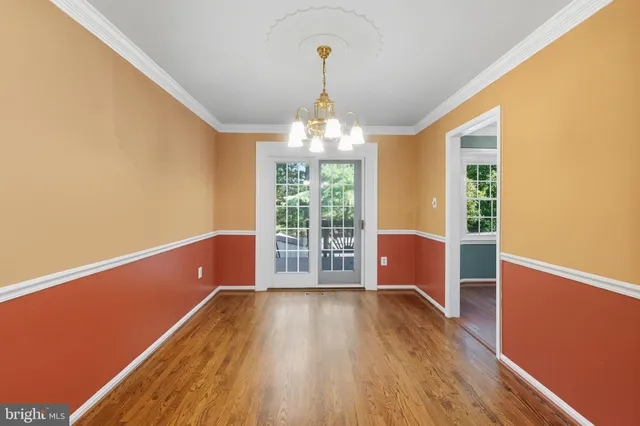 $3,100 | 7724 Bristol Square Court, Springfield, VA 22153