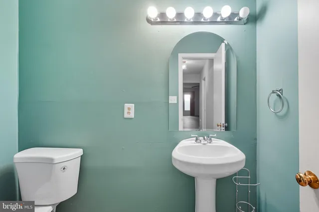 $3,100 | 7724 Bristol Square Court, Springfield, VA 22153