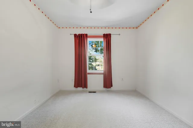 $3,100 | 7724 Bristol Square Court, Springfield, VA 22153