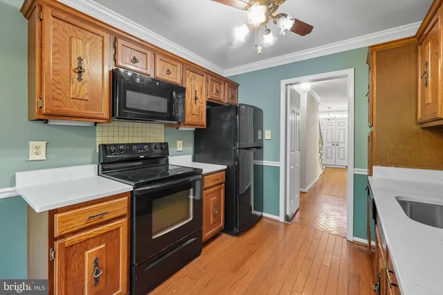 $3,100 | 7724 Bristol Square Court, Springfield, VA 22153