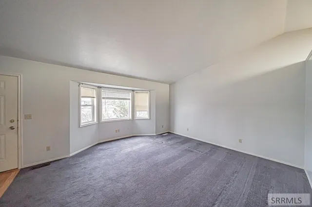 $388,500 | 820 South Adam Lane, Idaho Falls, ID 83401