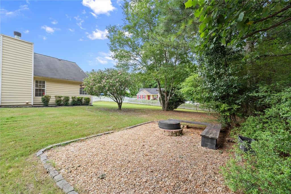 5622 Riverside Walk Drive Northeast Sugar Hill, GA 30518 - Photo 33 of 36
