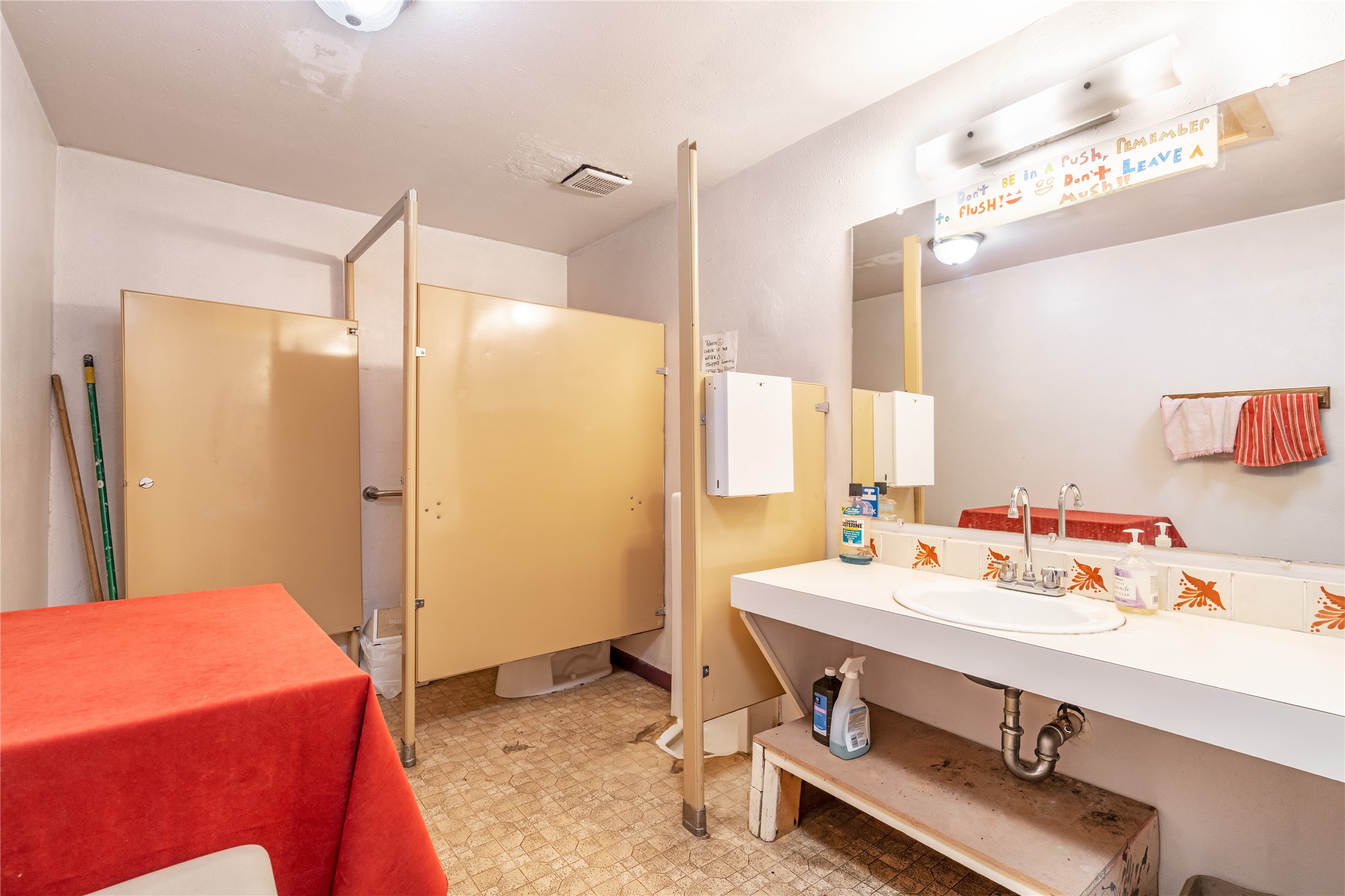 400 Brunn School Road Santa Fe, NM 87505 - Photo 13 of 55
