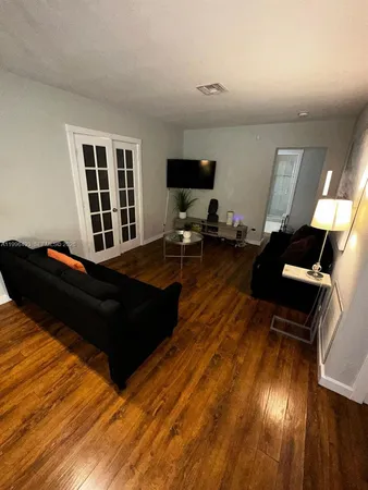 $5,900 | 1448 Dewey Street, Unit 1448, Hollywood, FL 33020