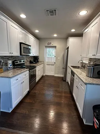 $5,900 | 1448 Dewey Street, Unit 1448, Hollywood, FL 33020