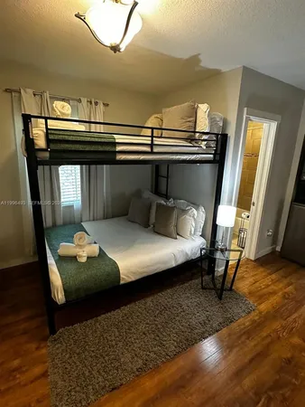 $5,900 | 1448 Dewey Street, Unit 1448, Hollywood, FL 33020