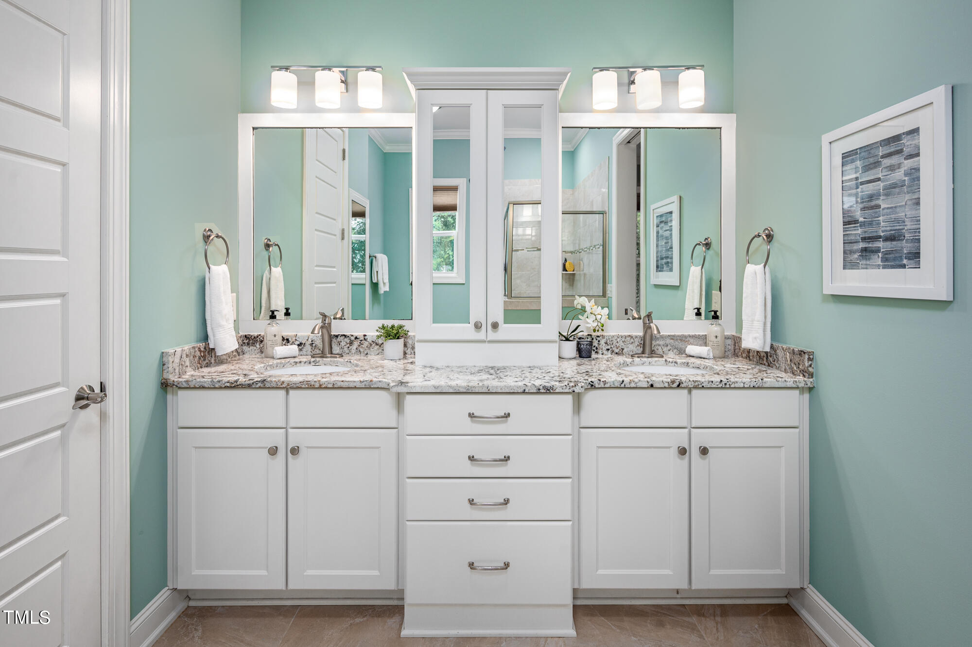 589 Bennett Mountain Chapel Hill, NC 27516 - Photo 17 of 45 589BennettMountain-23