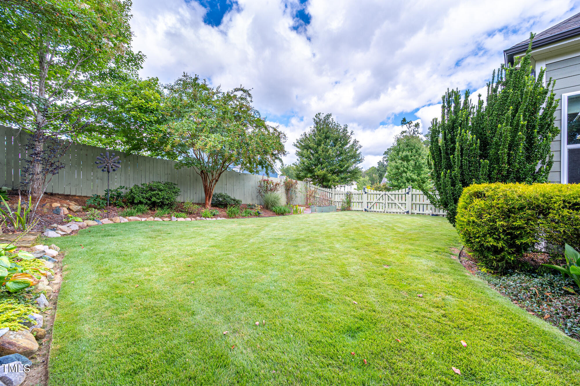 589 Bennett Mountain Chapel Hill, NC 27516 - Photo 33 of 45 589BennettMountain-46