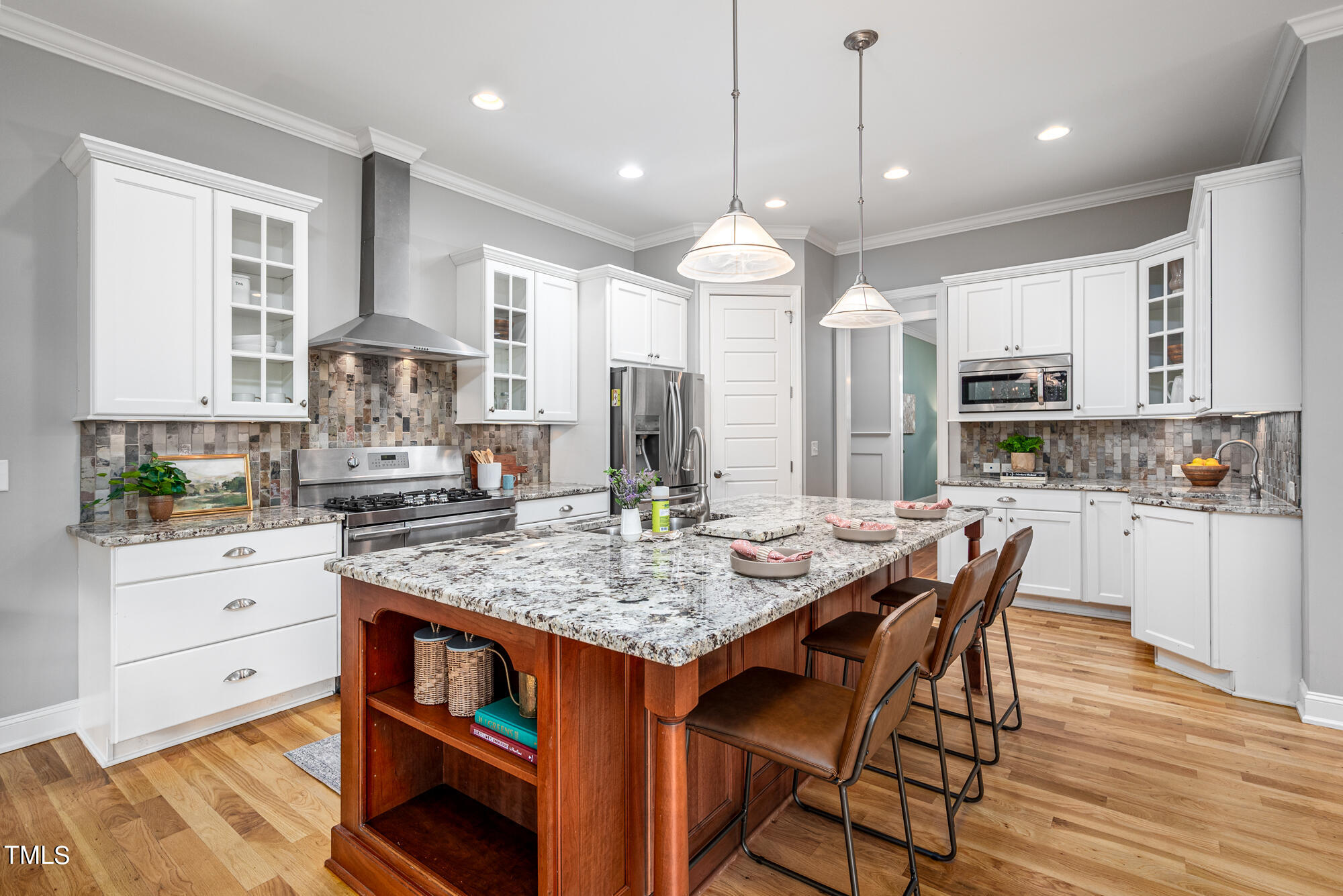 589 Bennett Mountain Chapel Hill, NC 27516 - Photo 7 of 45 589BennettMountain-13