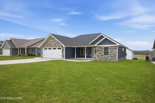$329,900 | 2681 Cook Road, Crossville, TN 38571